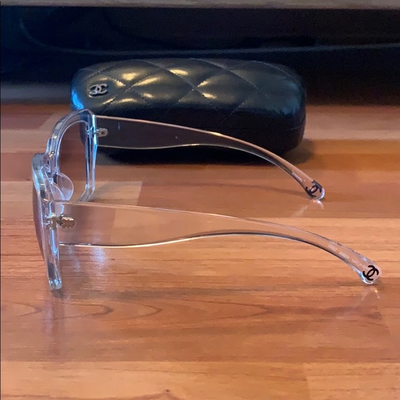 Sold on eBay - Picture 4 of 8